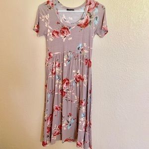Sweet Claire Floral midi dress